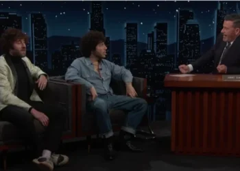 Kritikat pasi u shfaq në podcast me këmbët e pista, Benny Blanco: Faji nuk është i imi