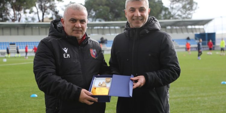 Katër ndeshje, katër fitore në “Abissnet Superiore”, Edi Martini shpallet trajneri i muajit janar