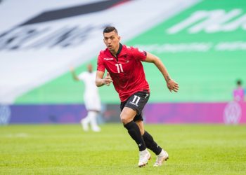 FOTO/ Të fiksuar pas shqiptarëve, Trabzonspor hidhet në sulm për Uzunin