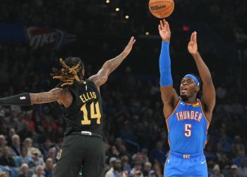 NBA/ Oklahoma nuk njeh rival, kampionët “thyejnë” Cavs, Boston mund Lakers