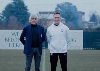 Paolo Tramezani kthehet në pankinë, ish-ndihmësi i De Biazit të Shqipëria prezantohet te Como nga drejtori sportiv shqiptar