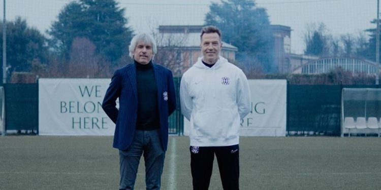 Paolo Tramezani kthehet në pankinë, ish-ndihmësi i De Biazit të Shqipëria prezantohet te Como nga drejtori sportiv shqiptar