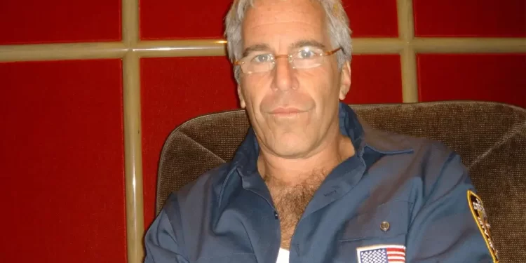 Dosjet e Epstein/ Dërgonte donacione vjetore prej 50,000 € për klubet studentore të Harvardit edhe pas dënimit të tij