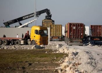 Zhvendosen mbetjet e rrezikshme të Kurum