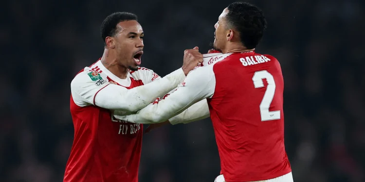 Arsenali ndëshkon Chelsean dhe udhëheq Premier League, triumf zemre në derbin e Londrës