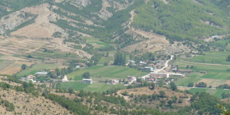 E rëndë në Ballaban, gjendet i vetëvarur një 63-vjeçar