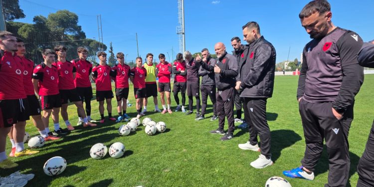 Euro U-19/ Kombëtarja mbyll përgatitjet, gati për ndeshjen ndaj Luksemburgut