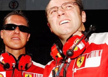 “Mekaniku nuk mbylli siç duhet tubin e frenave…”, kreu i F1 rrëfen përplasjen e famshme në Angli: Aksidenti i Shumit ishte gabim njerëzor