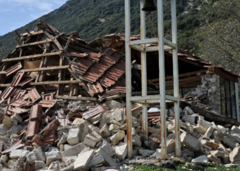 Tërmeti i fuqishëm në Greqi, dëme në banesa dhe kisha. Mbyllen shkollat dhe kopshtet