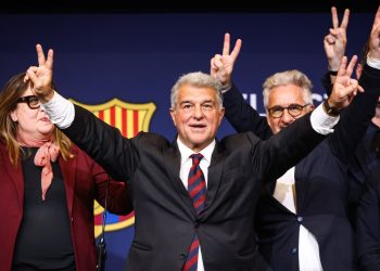 Laporta rizgjidhet president i Barçës, triumf absolut, konfirmohet edhe Flick (VIDEO)
