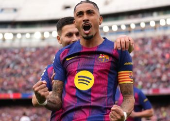 Barça “shpërthen” ndaj Sevilla-s, Raphinha realizon “tripletë”, Flick: I lumtur për këtë fitore dhe për Gavi-n (VIDEO)