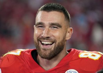 E ardhmja e Travis Kelce në pikëpyetje: a do të rikthehet për sezonin e 14-të në NFL?