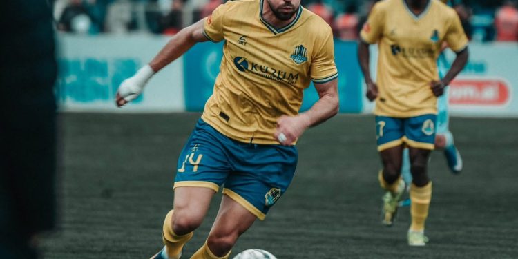 VIDEO/ Elbasani feston në Vlorë, mund Flamurtarin