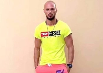 Çfarë po ndodh me Cllevion? Postimi nga spitali shqetëson ndjekësit