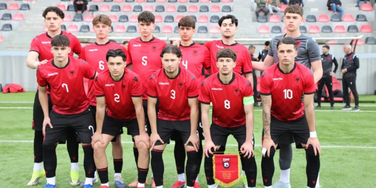 Shqipëria U-17 luan miqësoren e parë kundër Letonisë në “Shtëpinë e Futbollit”