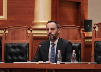 Kreu i ri i Policisë së Shtetit, Lamallari – opozitës: Turp! Skënder Hita është një oficer karriere dhe me integritet