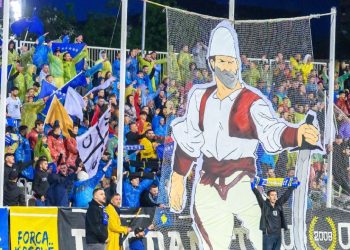 Finalja e madhe ndaj Turqisë, FFK karikon tifozët: Stadiumi nuk është teatër, por arenë