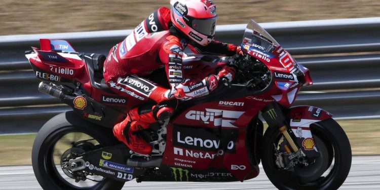 MOTO GP/ Markez alarmon: Dëmtimi të ul deri në 15% formën, Bexeki dhe Akosta janë shumë të fortë