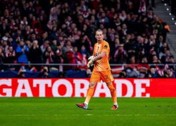 Debutimi i ferrit për portierin e Tottenham, trajneri e heq nga loja pas 17 minutash në Champions