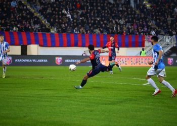 Komisioni i Ligave & Garave përcakton kalendarin për javët e fundit të kampionatit të rregullt