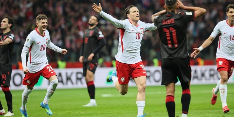 Keqardhje pafund, ëndrra Amerikane shuhet në Varshavë, Lewandowski me shokë ndërpresin rrugëtimin e Shqipërisë