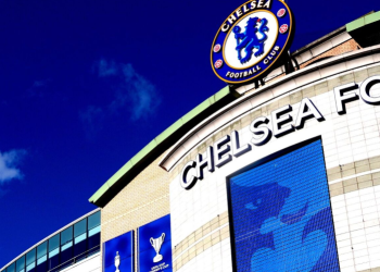Ndëshkim i rëndë, gjobë dhe bllokim merkatoje për Chelsean