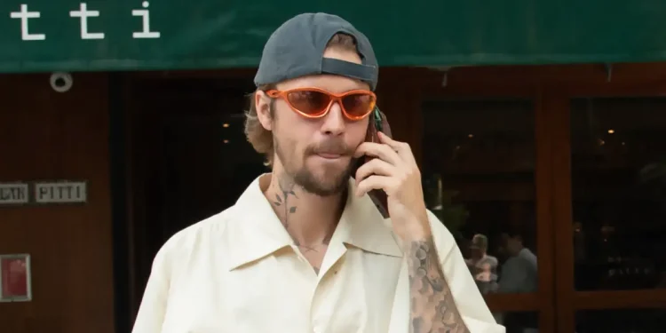 Pse nuk i afrohet askush Justin Bieber-it në publik?