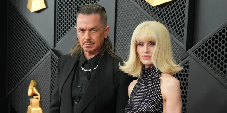 Nuk zgjati shumë/ Kelly Osbourne ndahet nga Sid Wilson pak muaj pas fejesës