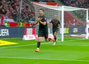 Shikoni golin e Arbër Hoxhës që heshti stadiumin e Varshavës (VIDEO)