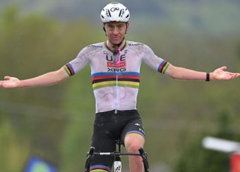 ÇIKLIZËM/ Pajisja misterioze e Pogaçarit, skuadra UAE zbulon të vërtetën