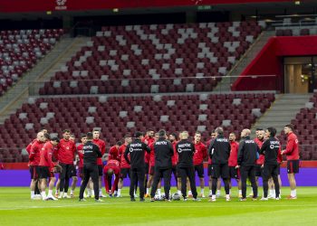 Gati për Poloninë, zbulohen numrat në fanellë që do mbajnë lojtarët kuqezi