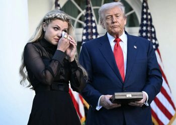 6 muaj pas vdekjes së Charlie Kirk, Trump i beson Erika Kirk të njëjtin post të partnerit në Akademinë e Forcave Ajrore