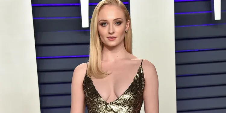 Incident në set, Sophie Turner detyron ndërprerjen e xhirimeve të “Tomb Raider”