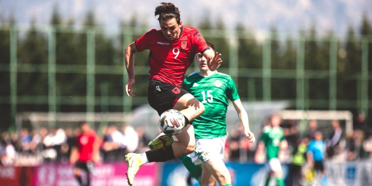 Vetëm 2 ndeshje larg rekordit, gati rinovimi i të ardhmes së sulmit të Shqipërisë