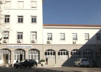 Ndërron jetë në spital punëtori nga Gjirokastra, ra nga lartësia para disa ditësh