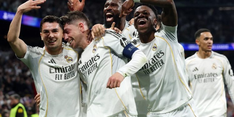 Monumentale, Valverde “çmonton” Man.City, kapiteni realizon “tripletë”