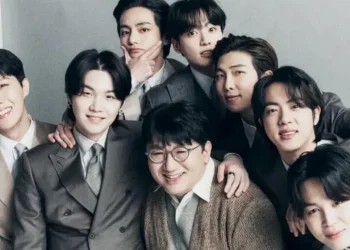 Pse policia po kërkon të arrestojë miliarderin manjat të K-pop-it që qëndron pas BTS?