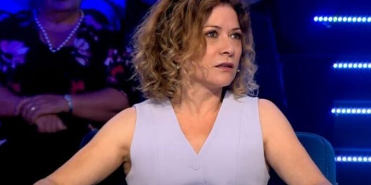 Egla Ceno publikon foto nga spitali: Situatë e re për mua…