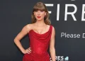 Taylor Swift më në fund i përgjigjet një pyetjeje që fansat e saj e kanë bërë prej 20 vitesh