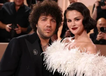 A po ndahen Selena Gomez dhe Benny Blanco?