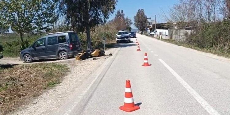 Aksident i rëndë, humb jetën 35-vjeçari me motoçikletë