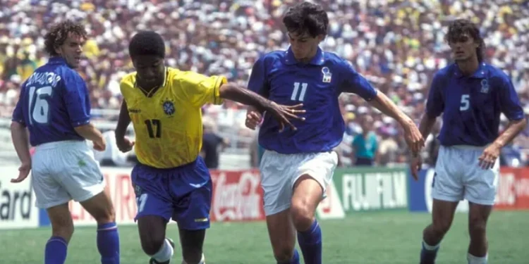 Vështrim mbi Botëroret e futbollit/ Brazili, përsëri kampion!