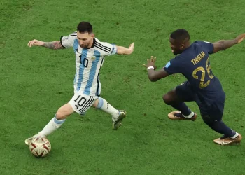 Vështrim mbi Botërorët e Futbollit/ Argjentina, për të 3-tën herë përendeshë e futbollit botëror