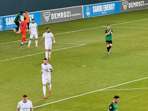 VIDEO/ Egnatia bie në shtëpi, Vora surprizon kampionët