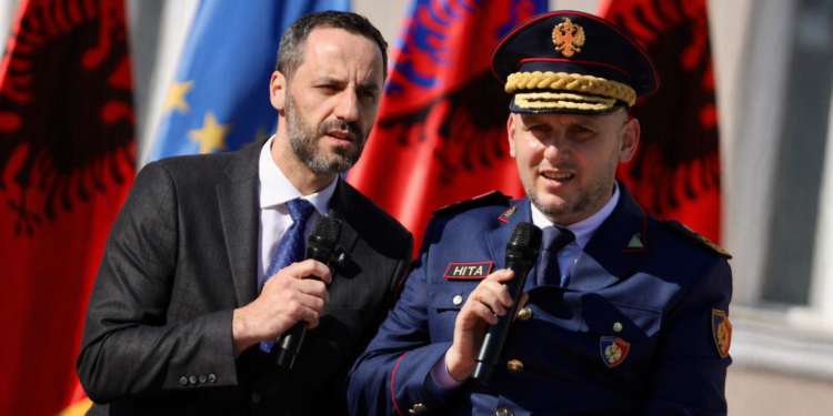 Lamallari e Hita “furtunë” në Policinë e Shtetit, firmosen 40 ndryshime në strukturë