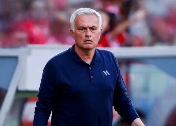 Reali “piketon” Mourinhon, Benfica gjen pasuesin e tij