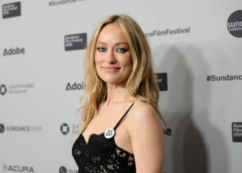 Olivia Wilde në qendër të vëmendjes për ndryshimin drastik në pamje