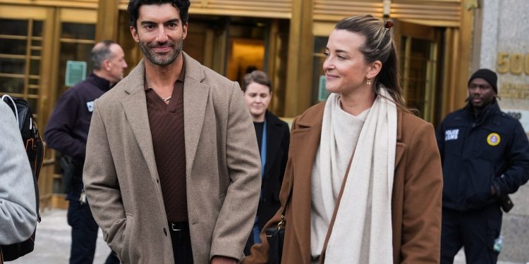 Goditje për Blake Lively: Justin Baldoni lirohet nga pjesa më e madhe e akuzave