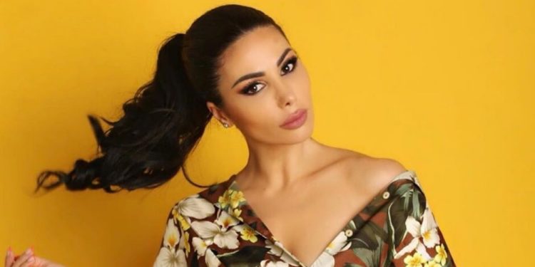 Soni Malaj merr ftesën e papritur për darkë, kush është admiruesi i fshehtë