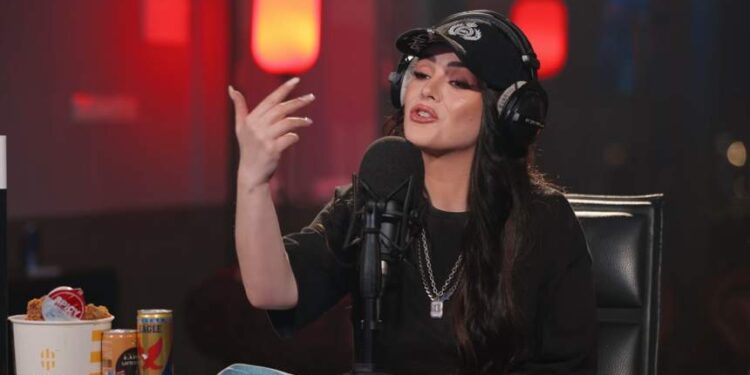 Fifi flet për raportin me Dhurata Dorën: Pse nuk kanë një duet bashkë?